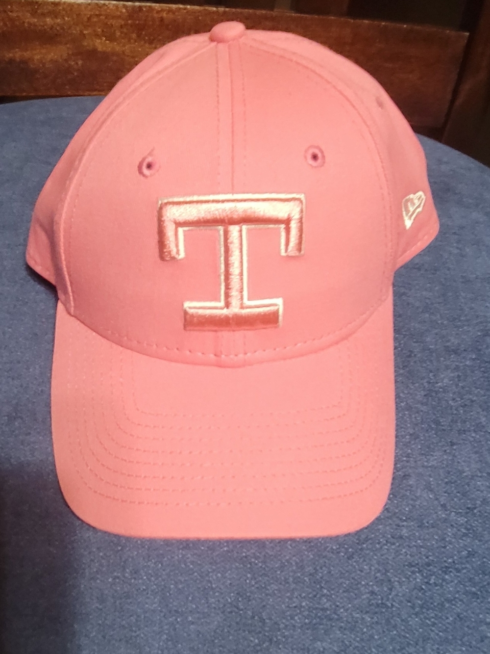 New Era Women's Pink 9FORTY Interior Cap - Hot Pink Texas Rangers